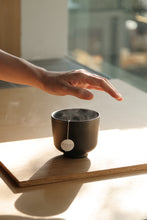 Load image into Gallery viewer, BASAO Teacup / Wooden Lid
